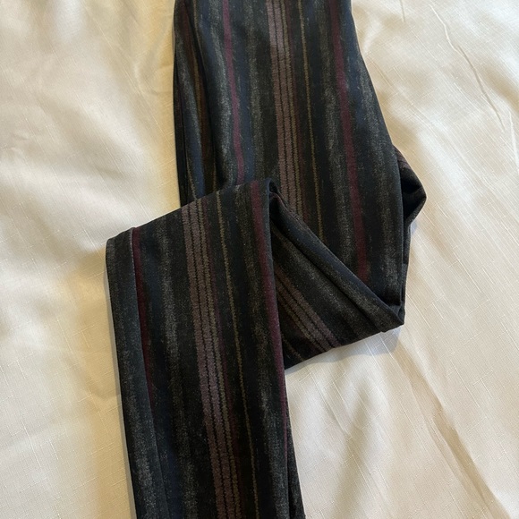 💕🌈💕Tribal Brand Womans Pull-on Stretch Pants Size S Multi- Colored Stripes - Picture 3 of 6